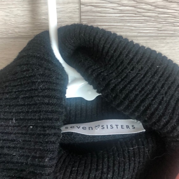 Black knit - Picture 2 of 2